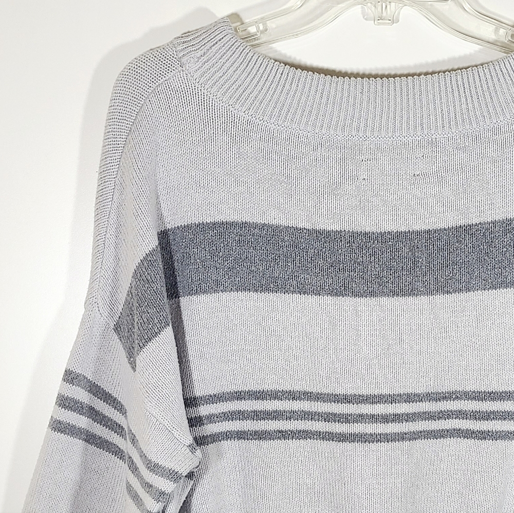 Lucky Brand Women’s gray black striped sweater - Picture 8 of 13